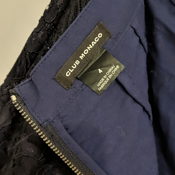 Club Monaco dark blue lace pencil skirt - Picture 4 of 5